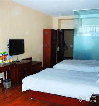 Dahaidoong Hotel - Qingdao Extérieur photo
